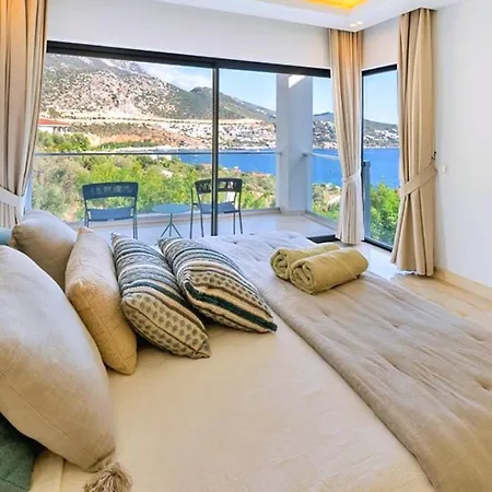 ヴィラ 5 Bedroom Close To The Town 1304 *