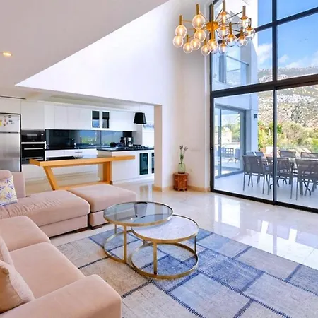 ヴィラ 5 Bedroom Close To The Town 1304
